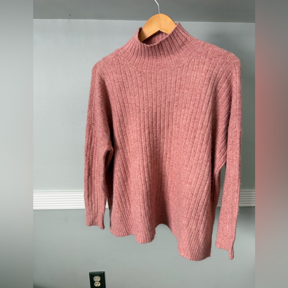 LOFT Coral Ribbed Turtleneck Sweater